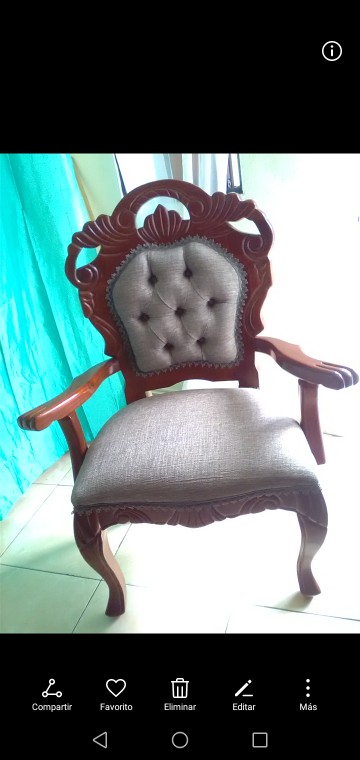muebles y colchones -  Butacas de caoba tapizado de fabrica color gris ratón usadas . Las 2 por 14.500