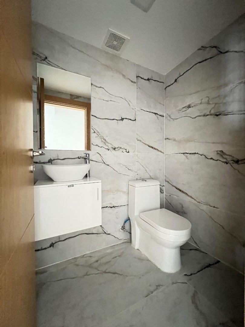 apartamentos - Venta de Apartamento en Urbanizacion Real 8