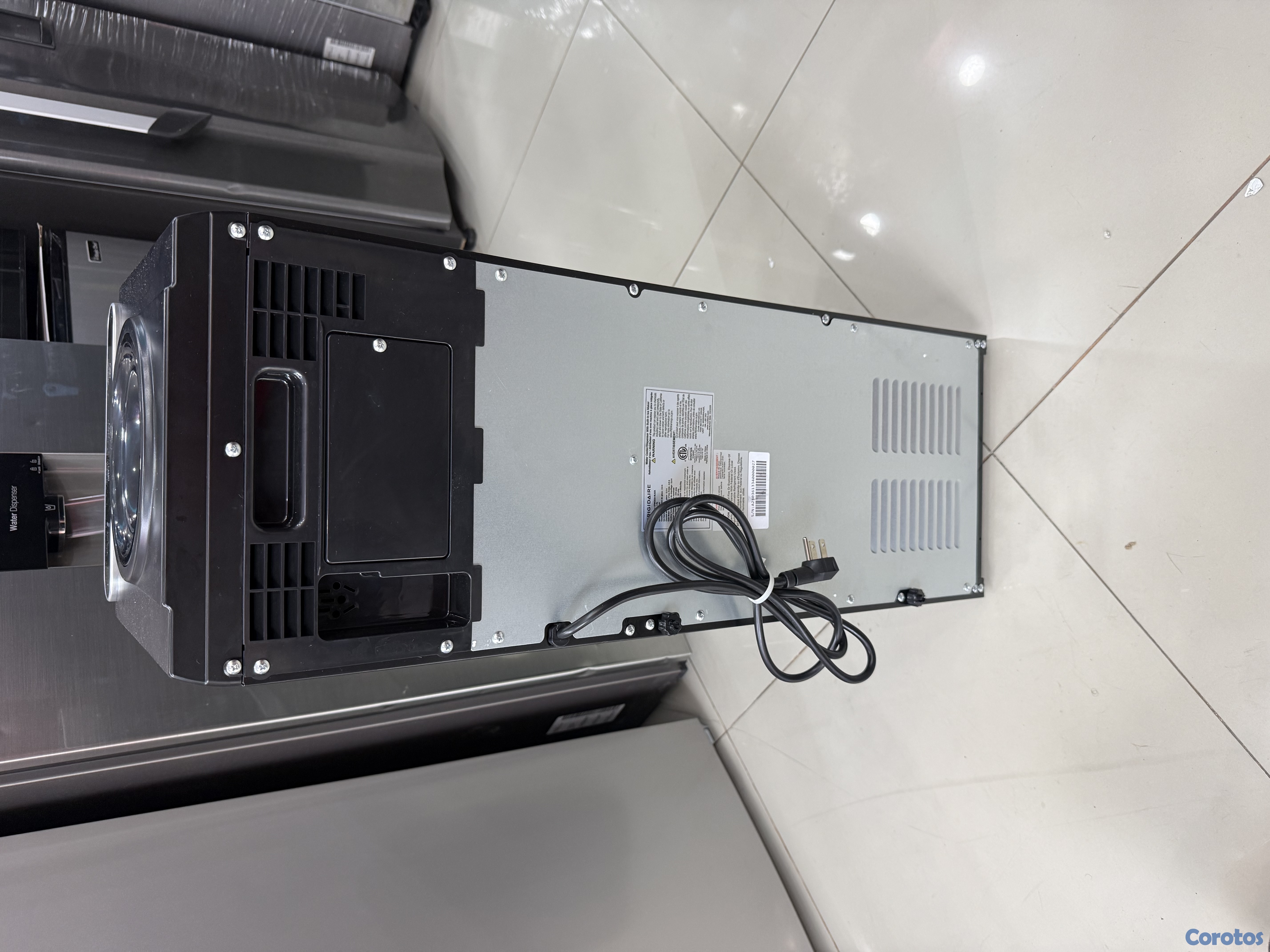 cocina - Bebedero Frigidaire Con Nevera de Hielo Nueva 5