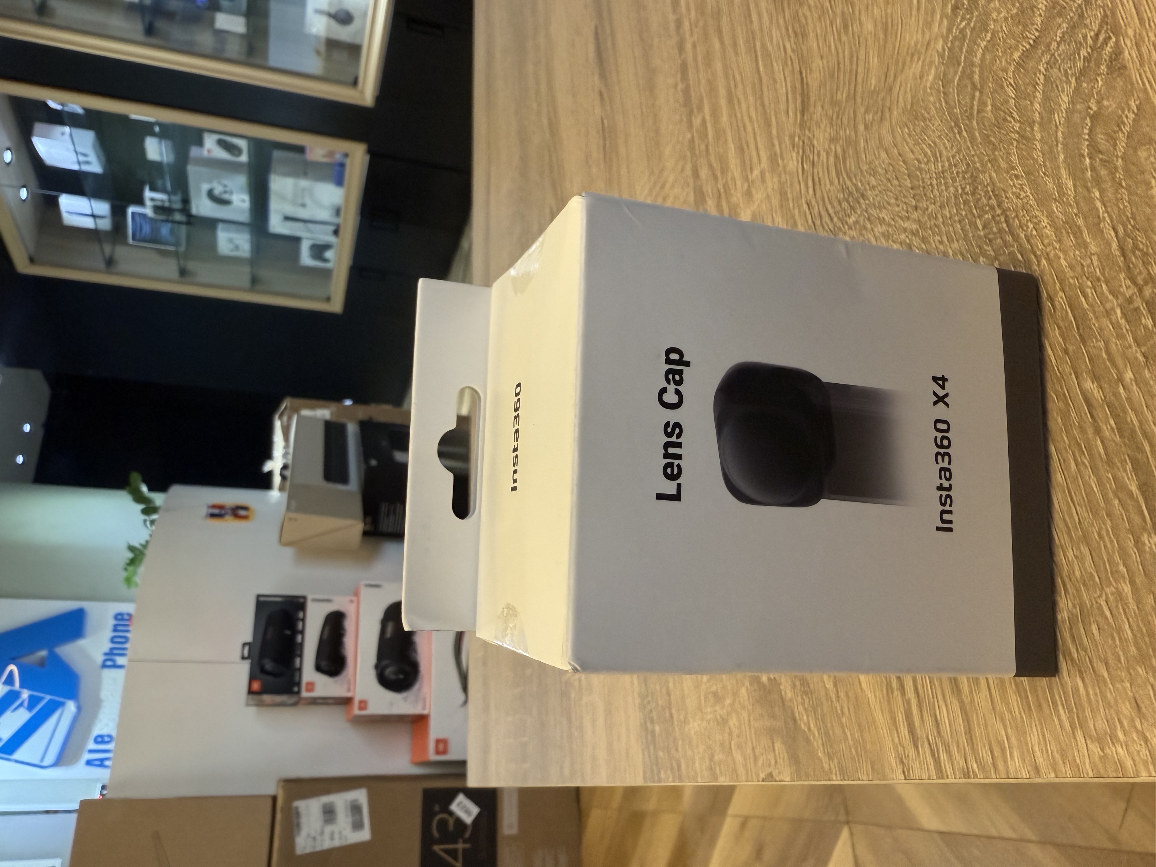 otros electronicos - LENS CAP  1