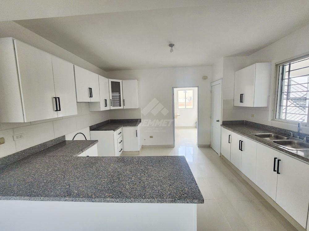 apartamentos - APARTAMENTO PROXIMO AL BRAVO LA ESMERALDA SANTIAGO 4