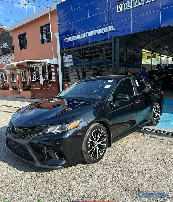 carros - Toyota Carmry SE 2019  9
