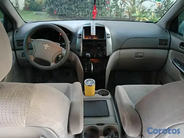jeepetas y camionetas - Toyota sienna 2010  2