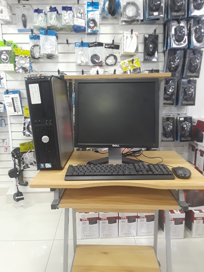 computadoras y laptops - Combo de pc DELL OPTIPLEX 780 económico
