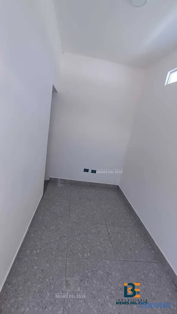 casas - Se Vende Nueva y Moderna Casa con Piscina ubicada  10