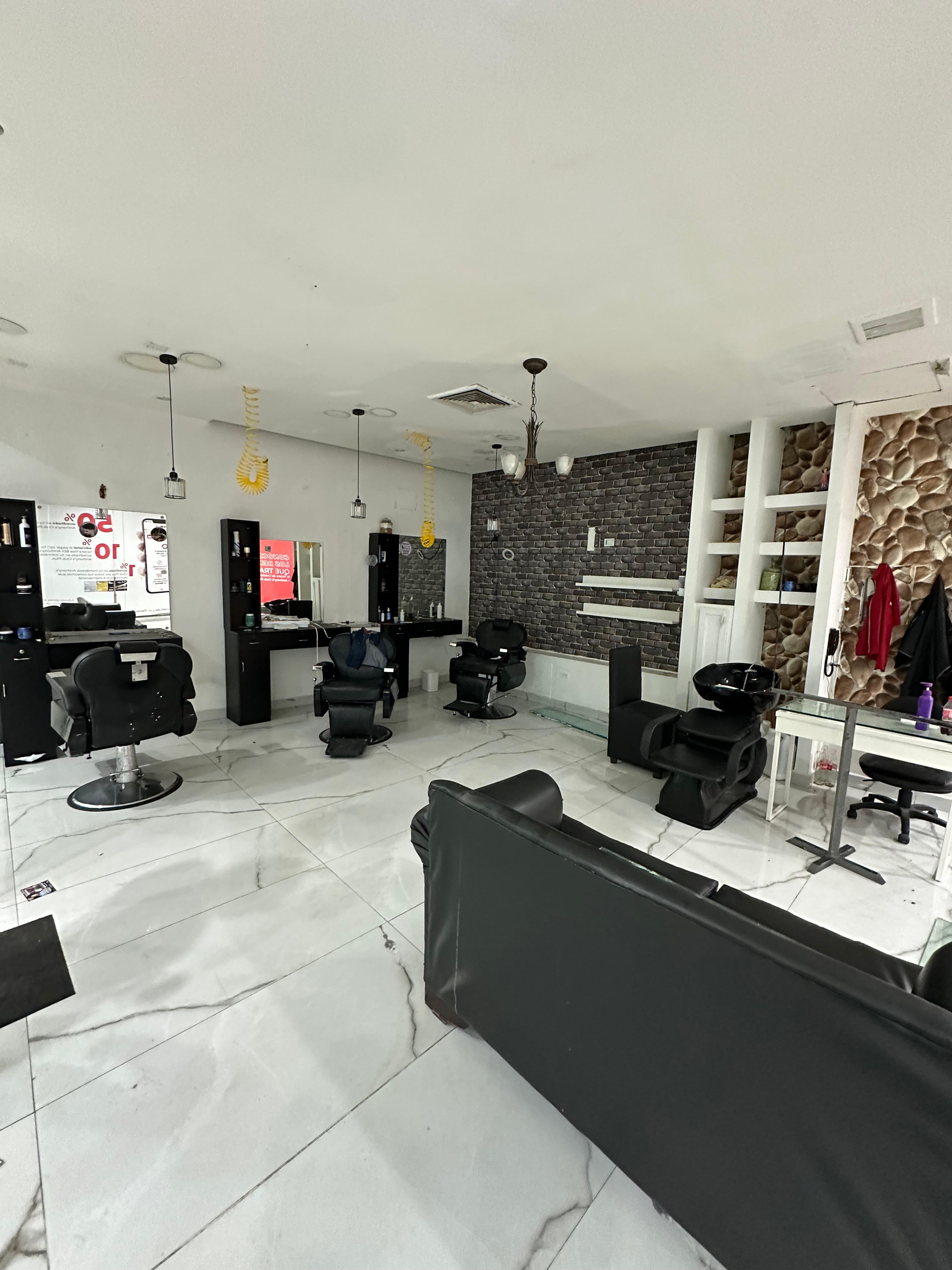 oficinas y locales comerciales - LOCAL COMERCIAL EN RENTA Y VENTA  3