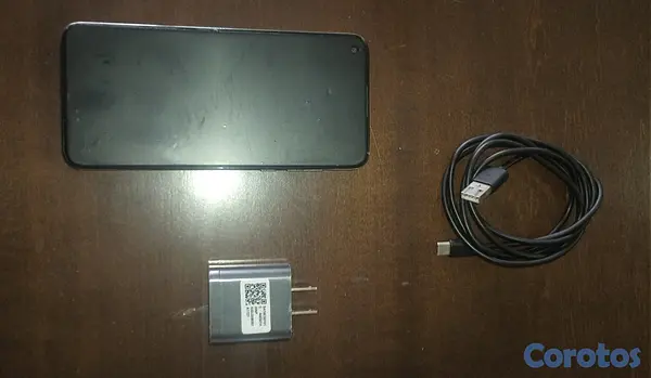 celulares y tabletas - Motorola Moto G Fast Desbloqueado [Como Nuevo] + C 2