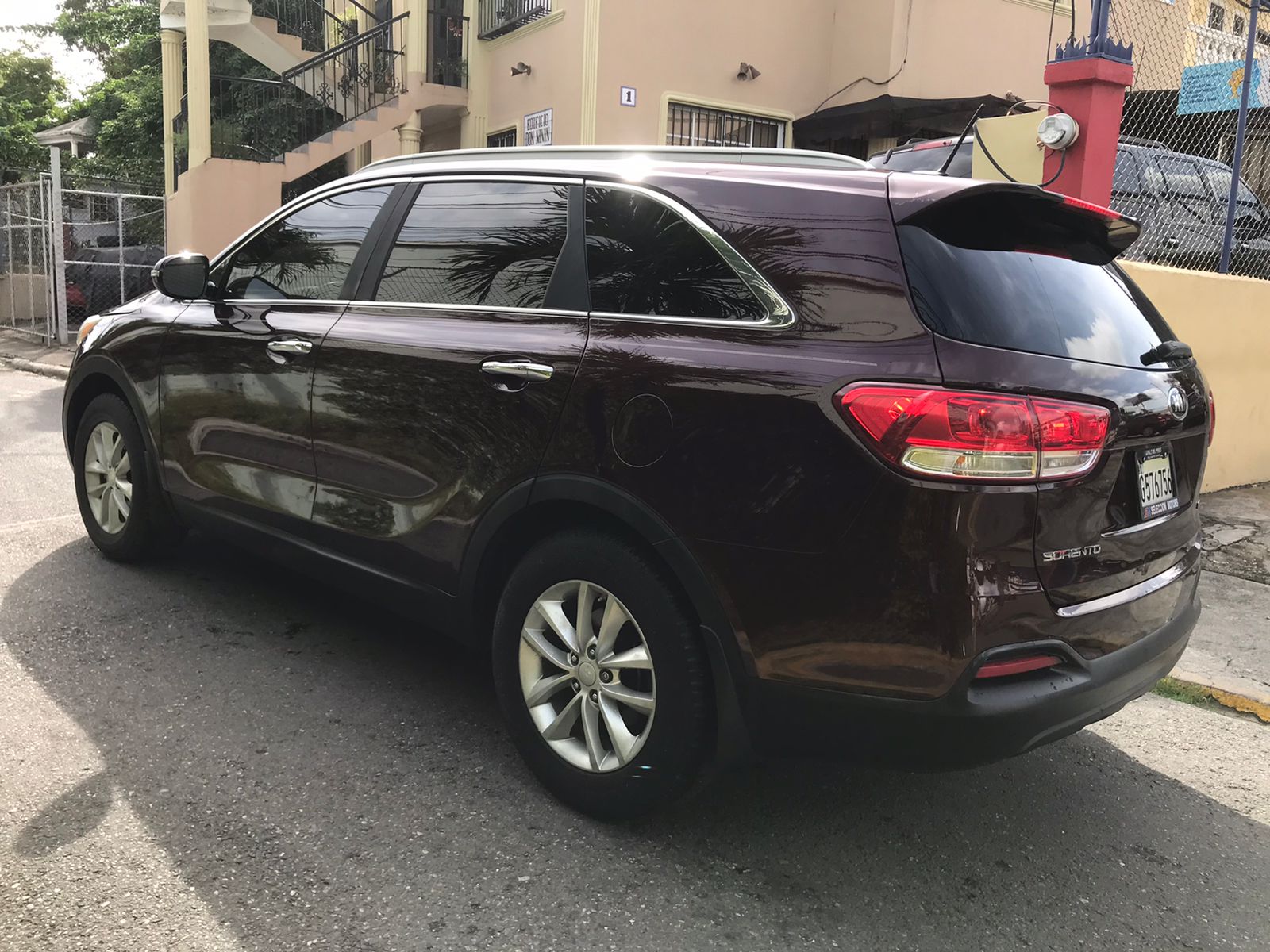 jeepetas y camionetas - KIA SORENTO LX 2017 5