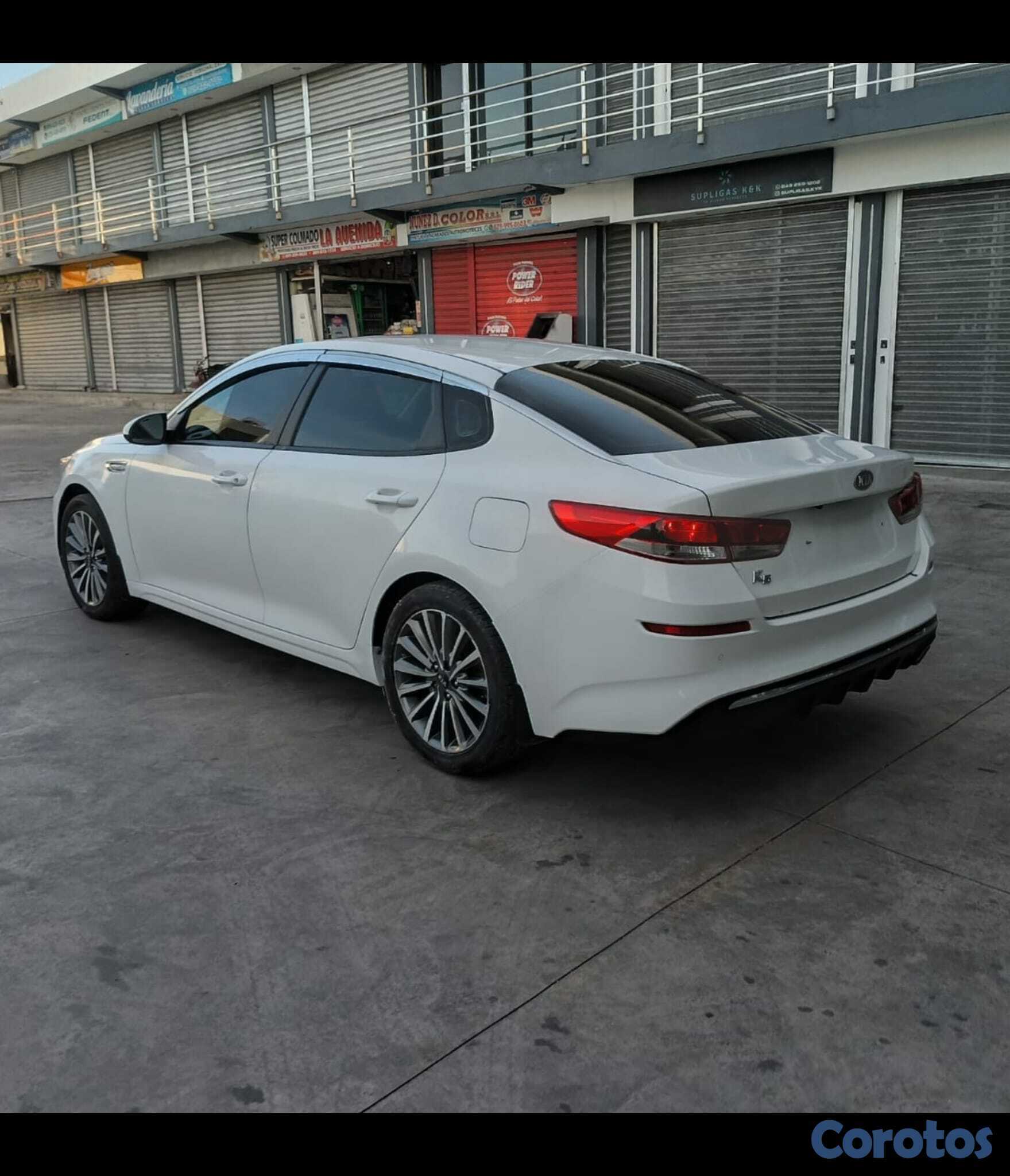 carros - KIA K5 2020 BLANCO 3