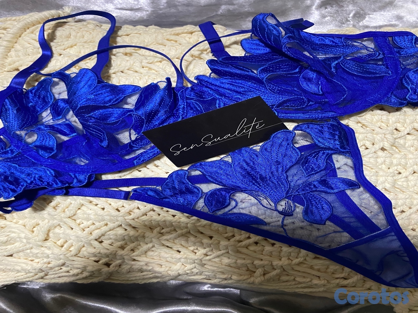 ropa para mujer - Lencería Azul. El encaje no raspa, transparente con encaje. RD$890.00  1