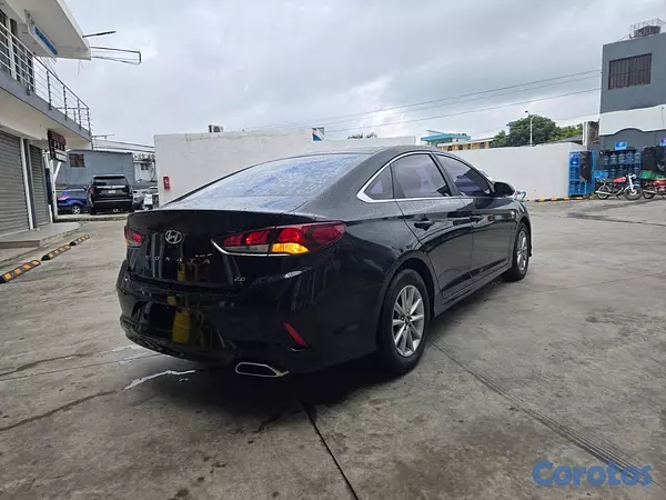 carros - HYUNDAI SONATA NEW RISE 2018 NEGRO GASOLINA 4