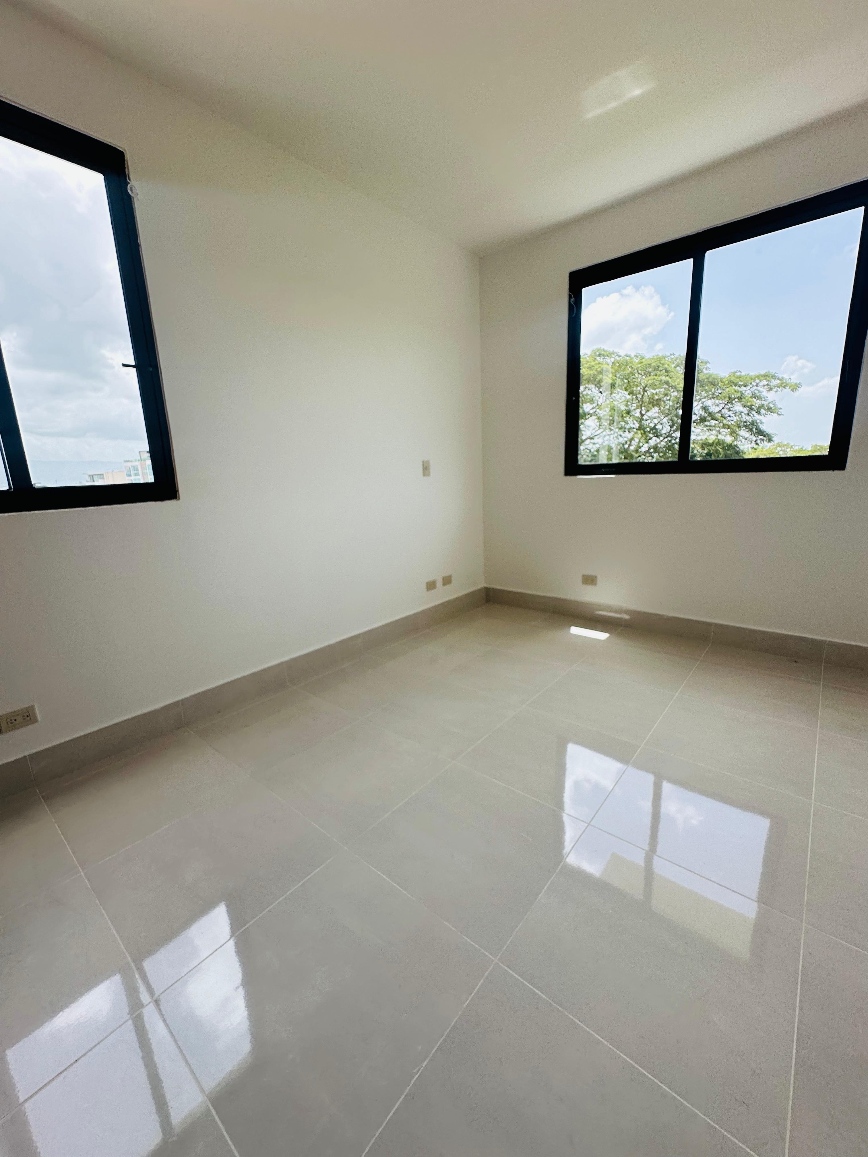 apartamentos - APARTAMENTO EN URBANIZACION THOMEN EN VENTA. 8