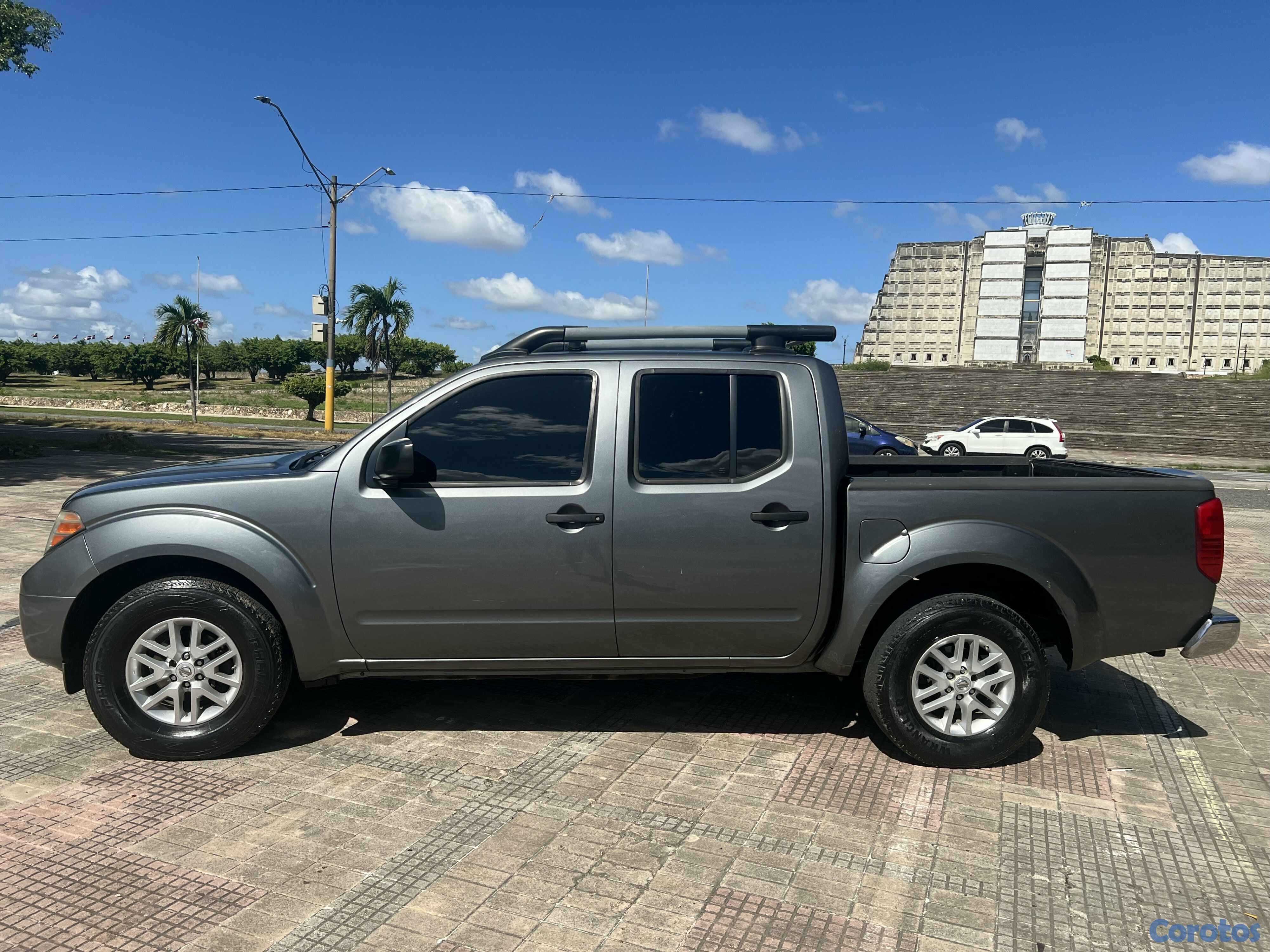 jeepetas y camionetas - disponible  1