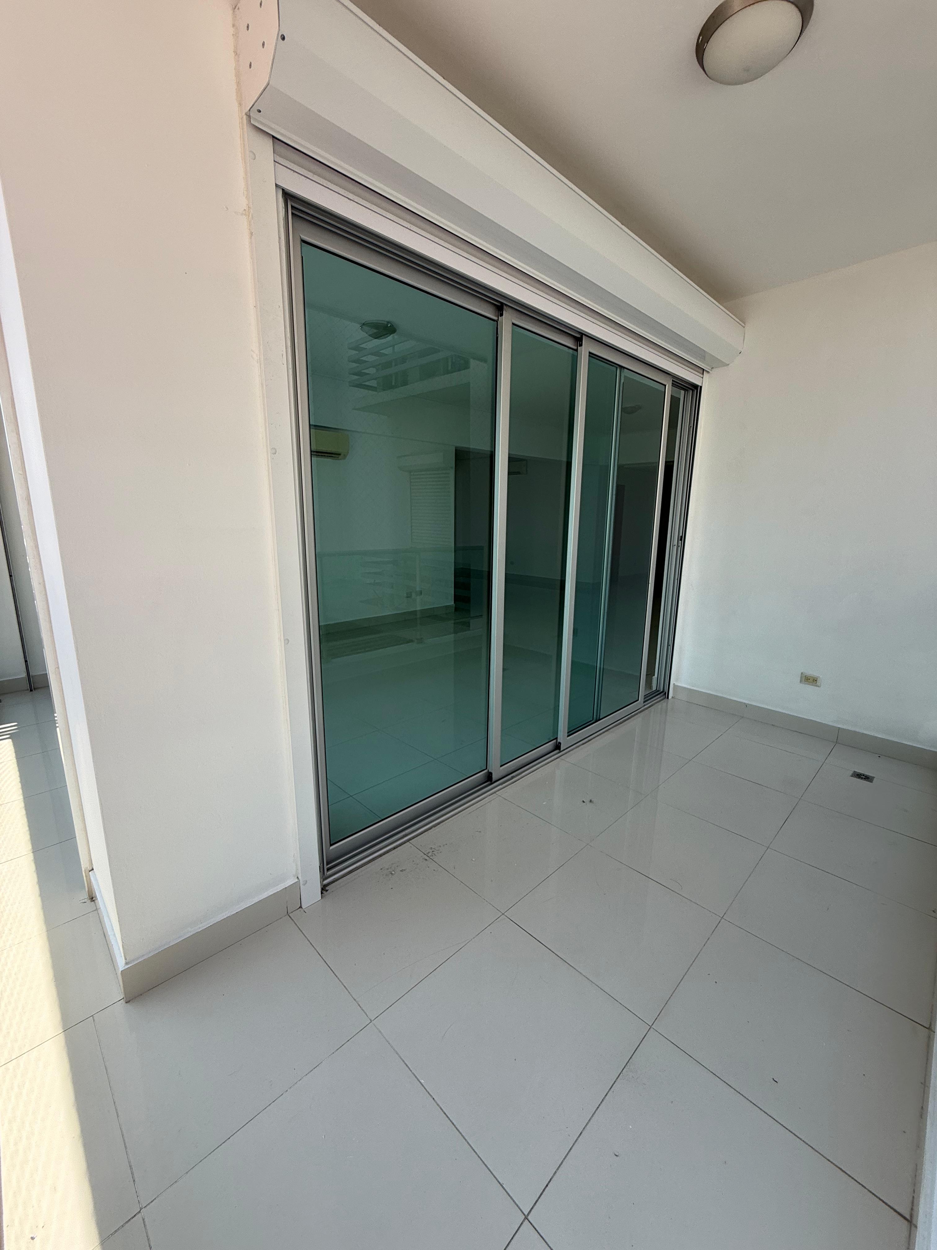 apartamentos - Alquilo Aptos con línea blanca en La Esperilla 2
