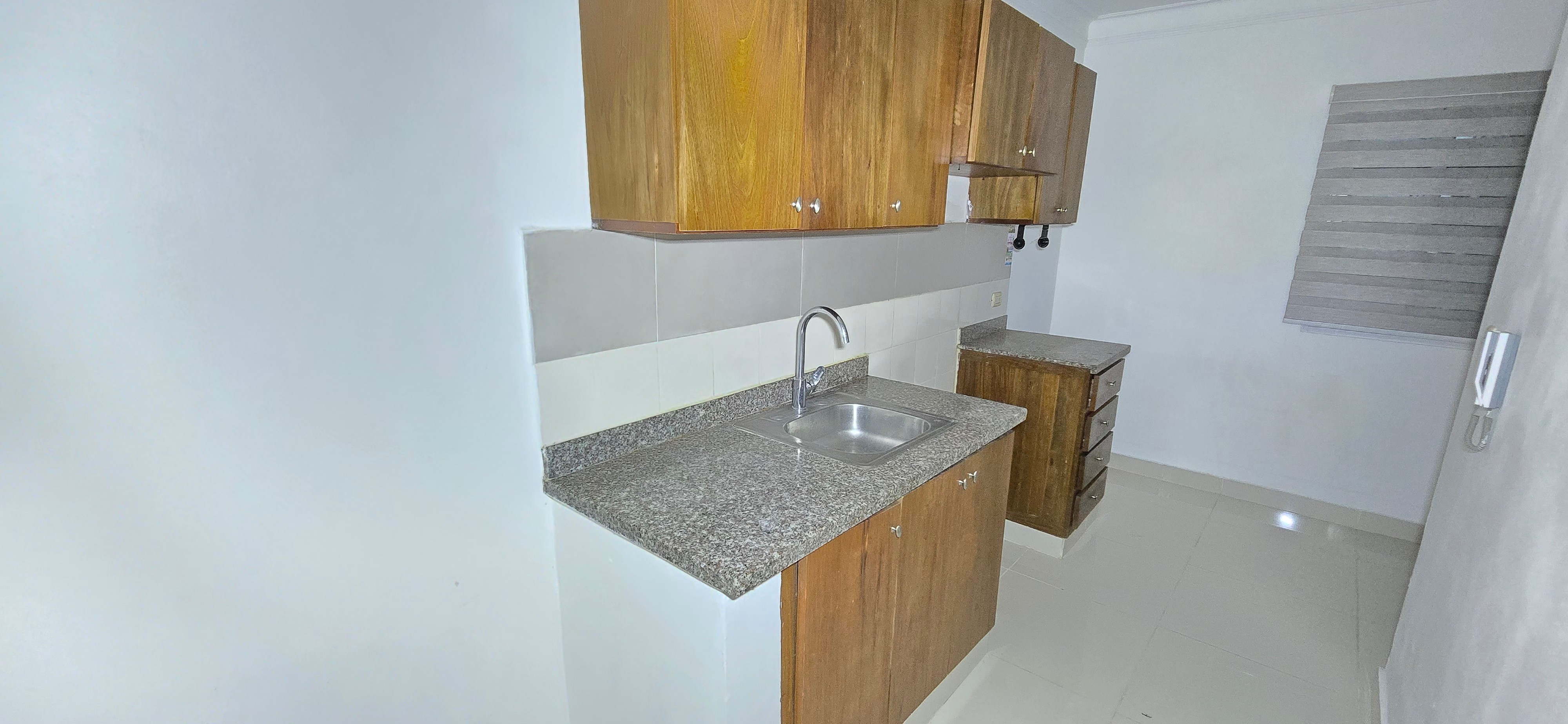 apartamentos - rento 1er piso apartaestudio en don pedro incluye aires acondicionado y agua 