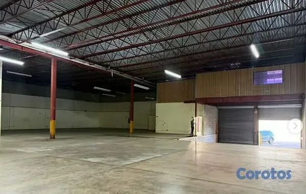 oficinas y locales comerciales - Alquilo Nave 1,000 mts  en los Alcarrizos 1