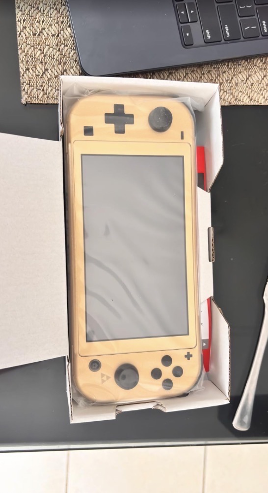 consolas y videojuegos - Nintendo Switch Lite Hyrule
Edition 1