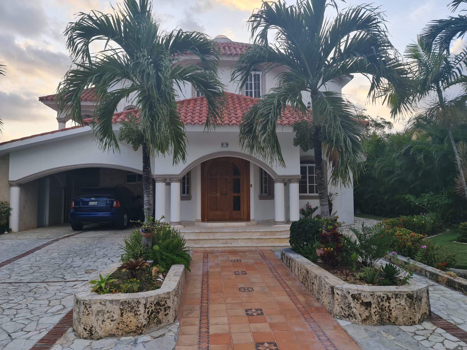casas vacacionales y villas - vendo majestuosa villa en metro Country Club 