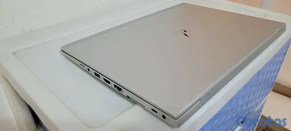 computadoras y laptops - laptop hp Slim 14 Pulg Core i5 7ma Gen Ram 8gb ddr4 Disco 256gb SSD Solido 1080p 3