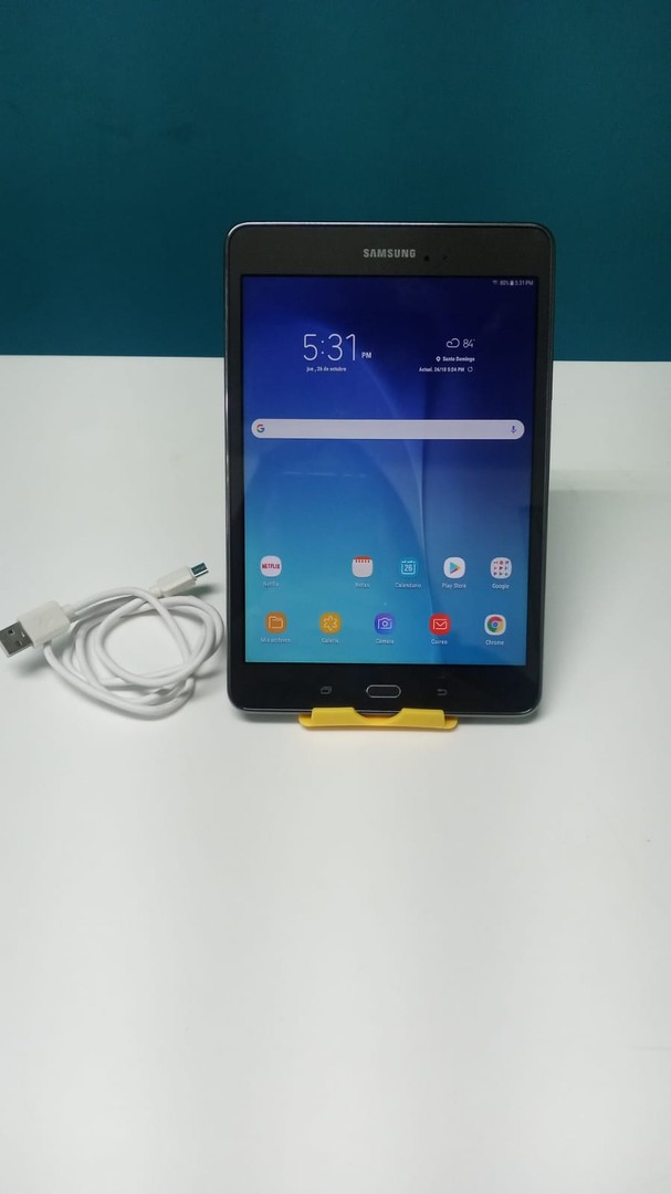 celulares y tabletas - RD$3,000     Tablet Samsung Galaxy Tab4, INCLUYE CABLE                           7