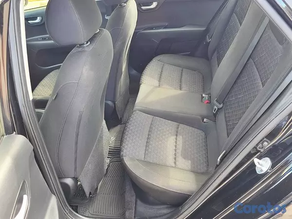 carros - Kia Rio 2021 Excelente condicion 6