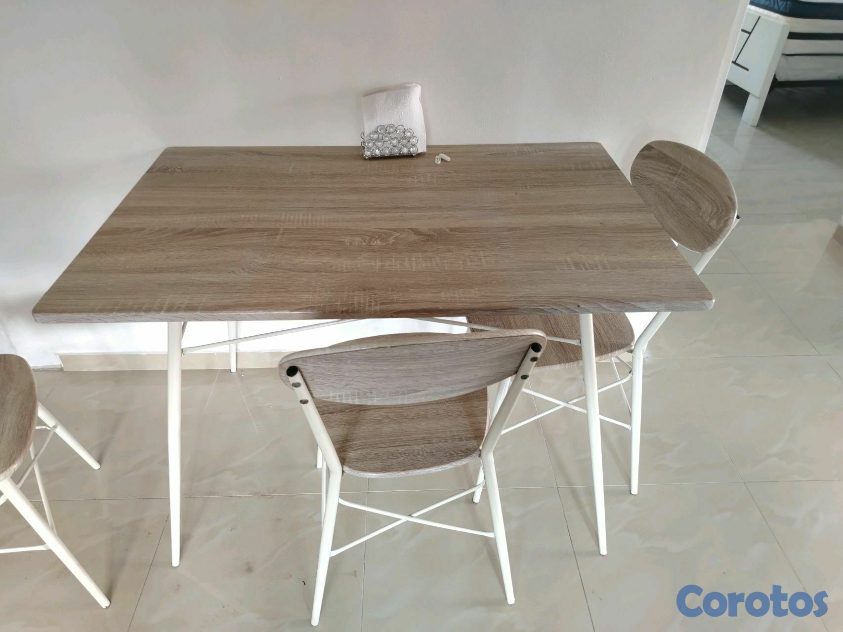 muebles y colchones - MESA DE COMEDOR  2