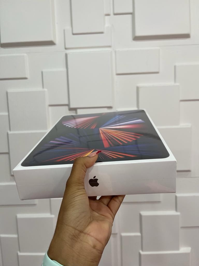 celulares y tabletas - iPad Pro 12.9 5ta generación 256gb Sellada 2