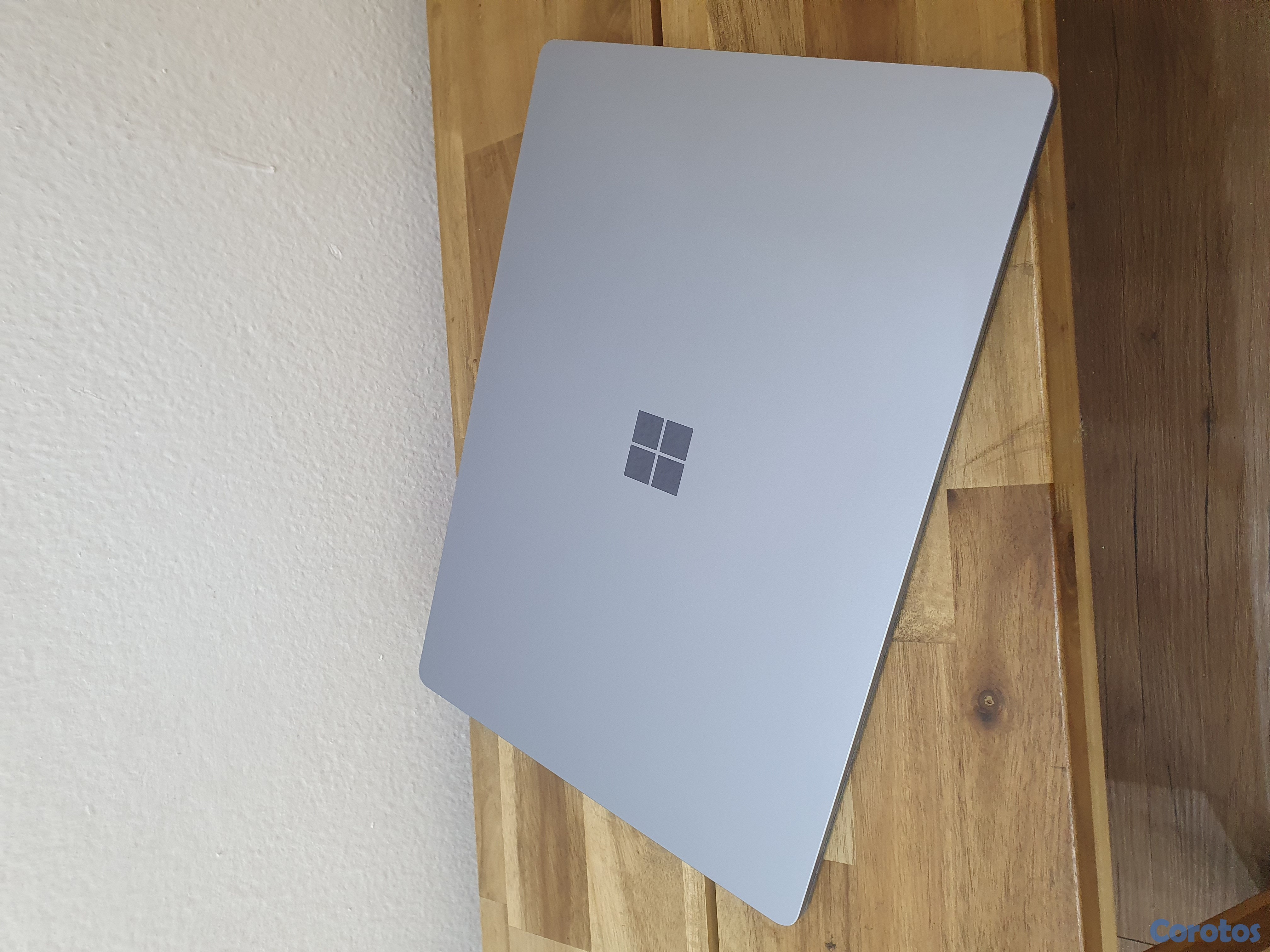 computadoras y laptops - Laptop Microsoft Surface 4, pant 14" QHD, Core i5, 3