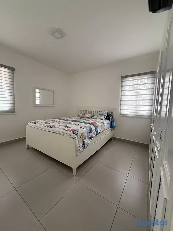 apartamentos - vendo en el millón piso 4 dos habitaciones dos baños parqueo balcón servicio  14
