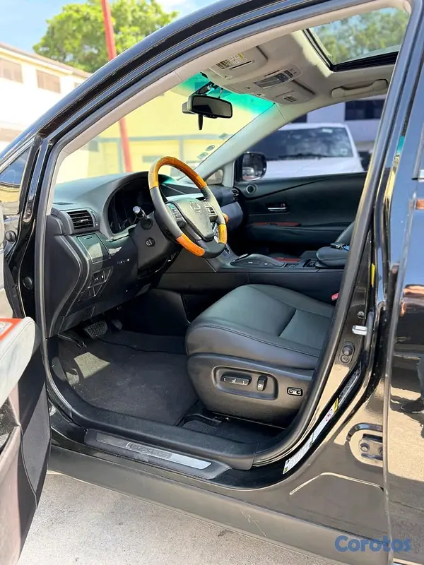 jeepetas y camionetas - 2011 Lexus RX AWD 2