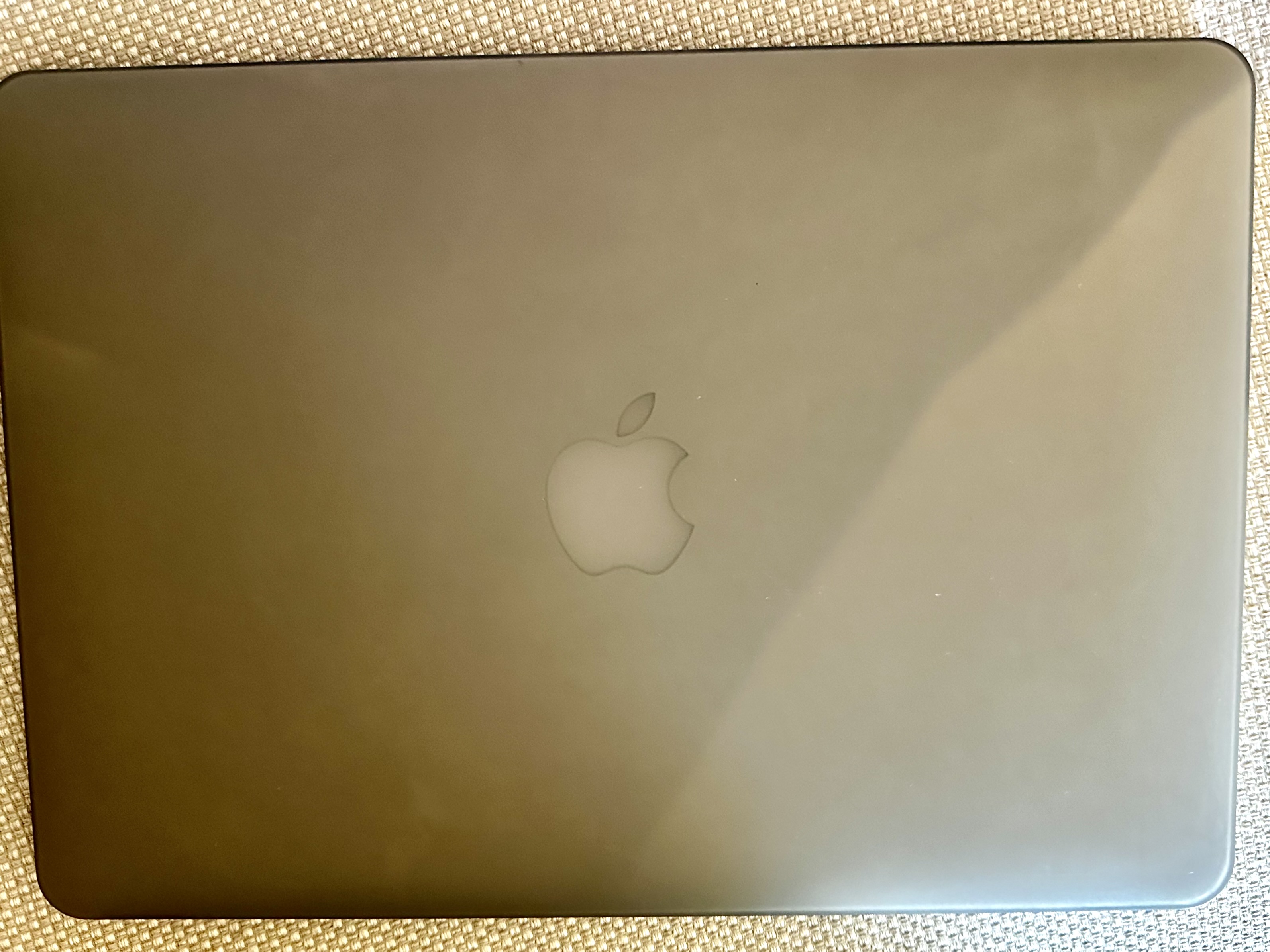 computadoras y laptops - MacBook 13’ Retina display 256 GBS 3