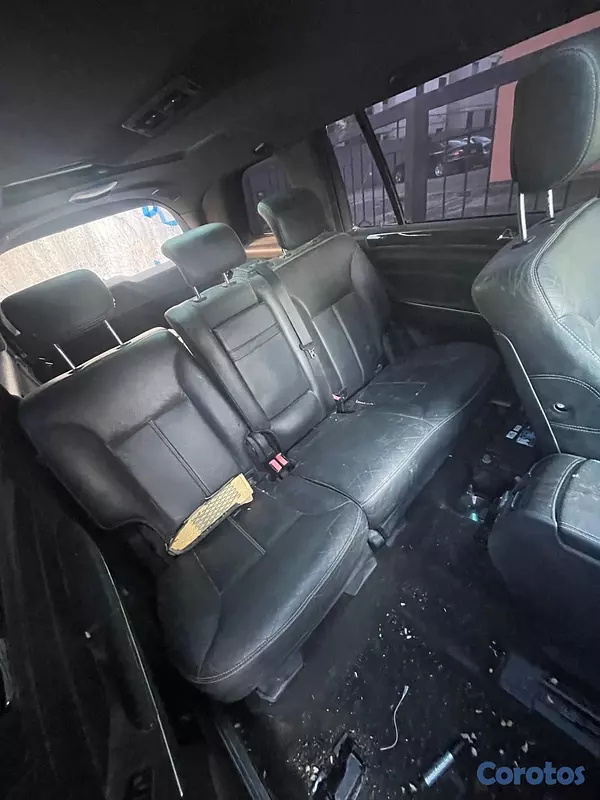jeepetas y camionetas - Mercedes GL450 2007 para piezas o proyecto 7