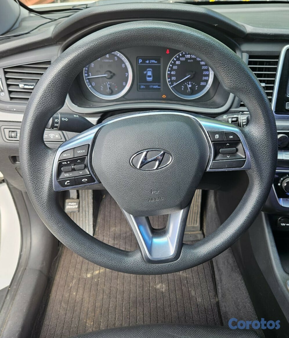 carros - HYUNDAI SONATA NEW RISE 2018 BLANCO GASOLINA 7