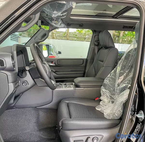 jeepetas y camionetas - Toyota Land Cruiser Prado Luxury 2026 6