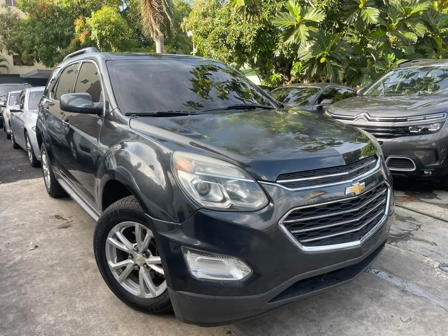 jeepetas y camionetas - CHEVROLET EQUINOX LT 2017