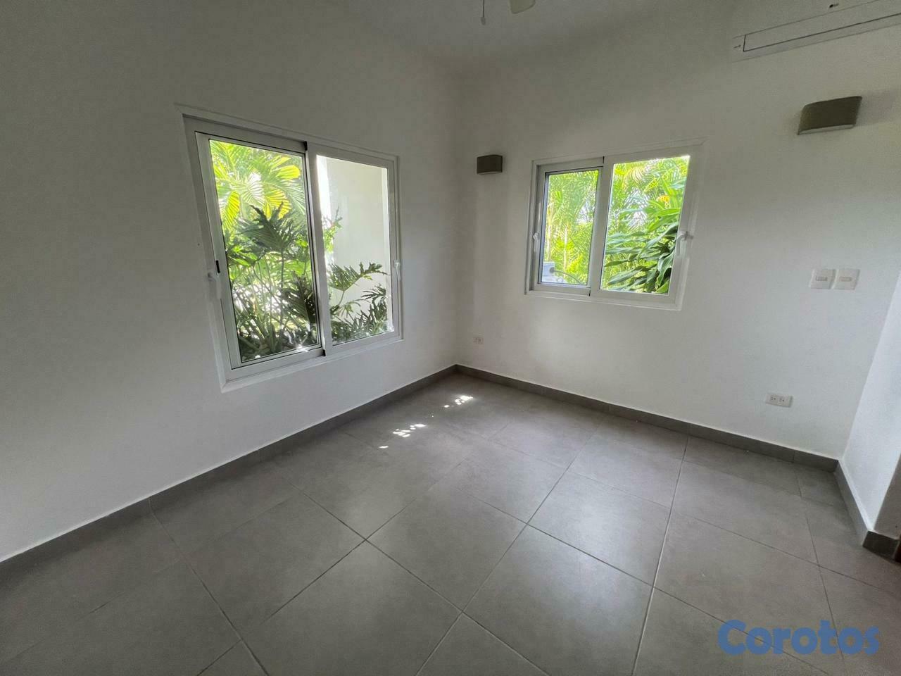 casas vacacionales y villas - Villa Moderna en Prestigiosa Comunidad  Lista para Disfrutar 2