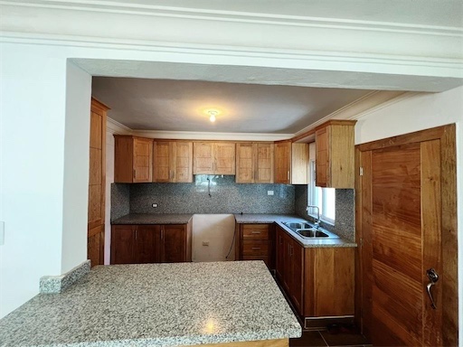 casas - Venta de casa en la autopista de san Isidro con jacuzzi Santo Domingo este  5