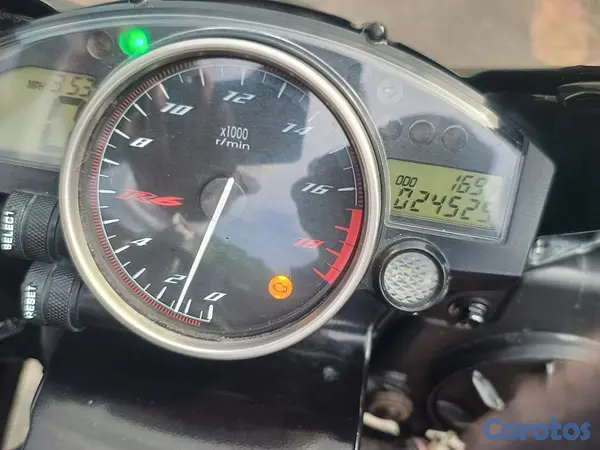 motores y pasolas - Yamaha R6 año 2013 NO DOCUMENTOS  3