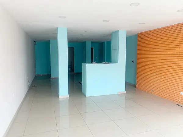 oficinas y locales comerciales - Local comercial en primer nivel 6
