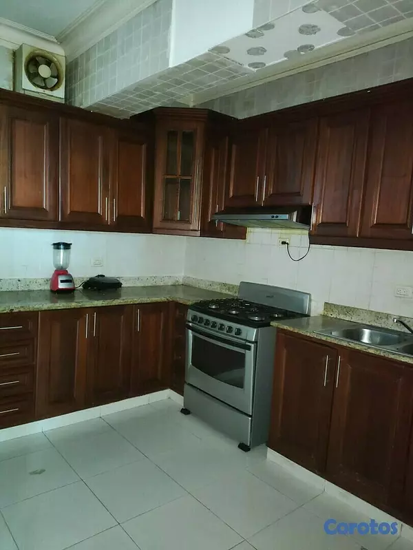 apartamentos - Hermoso apartamento en Renacimiento 230 mts Impecable y cómodo. 4
