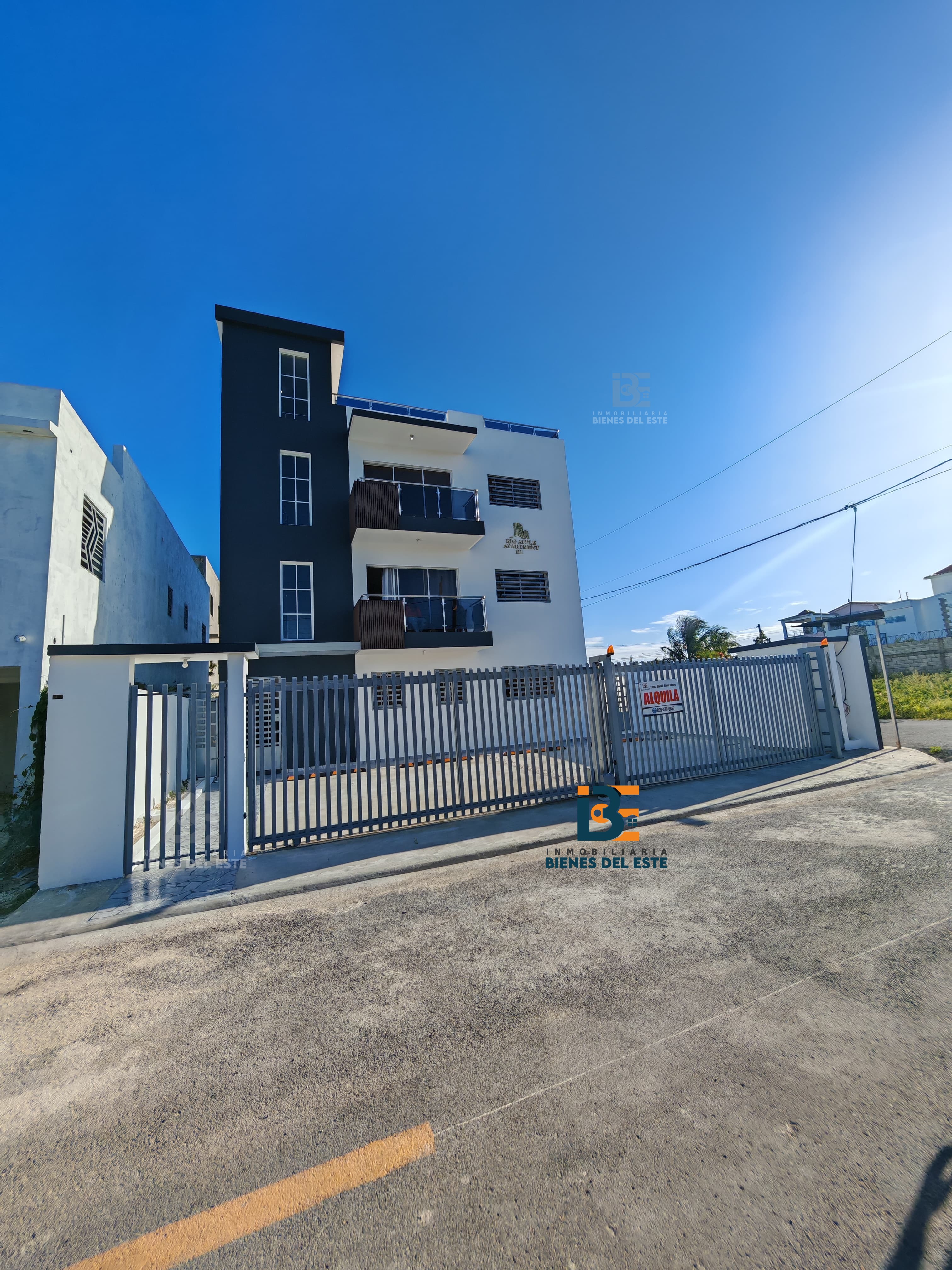 apartamentos - Se Renta Nuevo apart. con jacuzzi y dos parqueos  4
