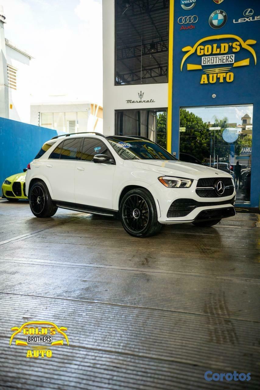 jeepetas y camionetas - Mercedes Benz GLE 450 AMG 4Matic 2020 Clean Carfax 1