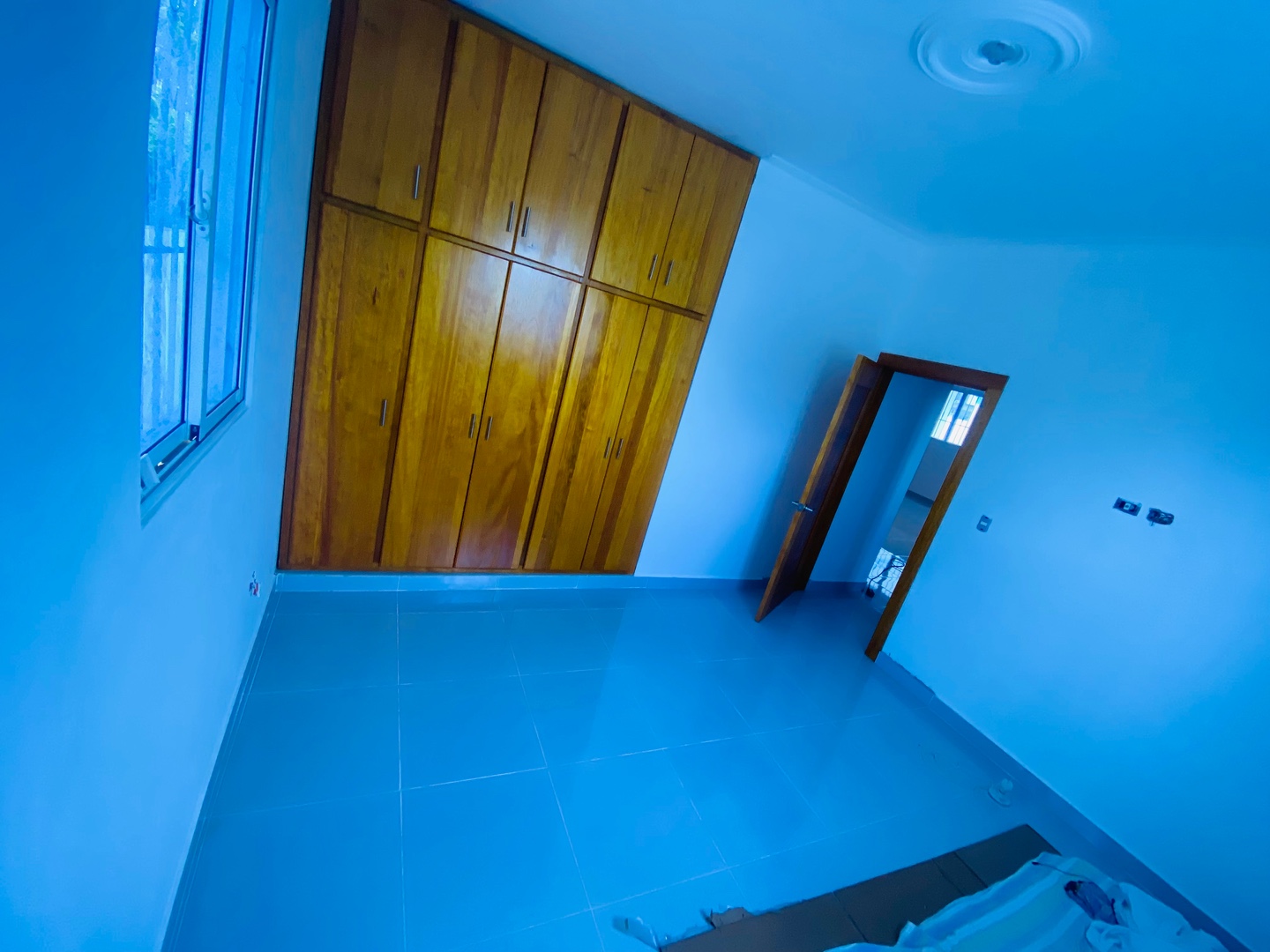 casas - CASA EN VENTA EN SANTIAGO DE LOS CABALLEROS PRÓXIMO A LOS REYES  6