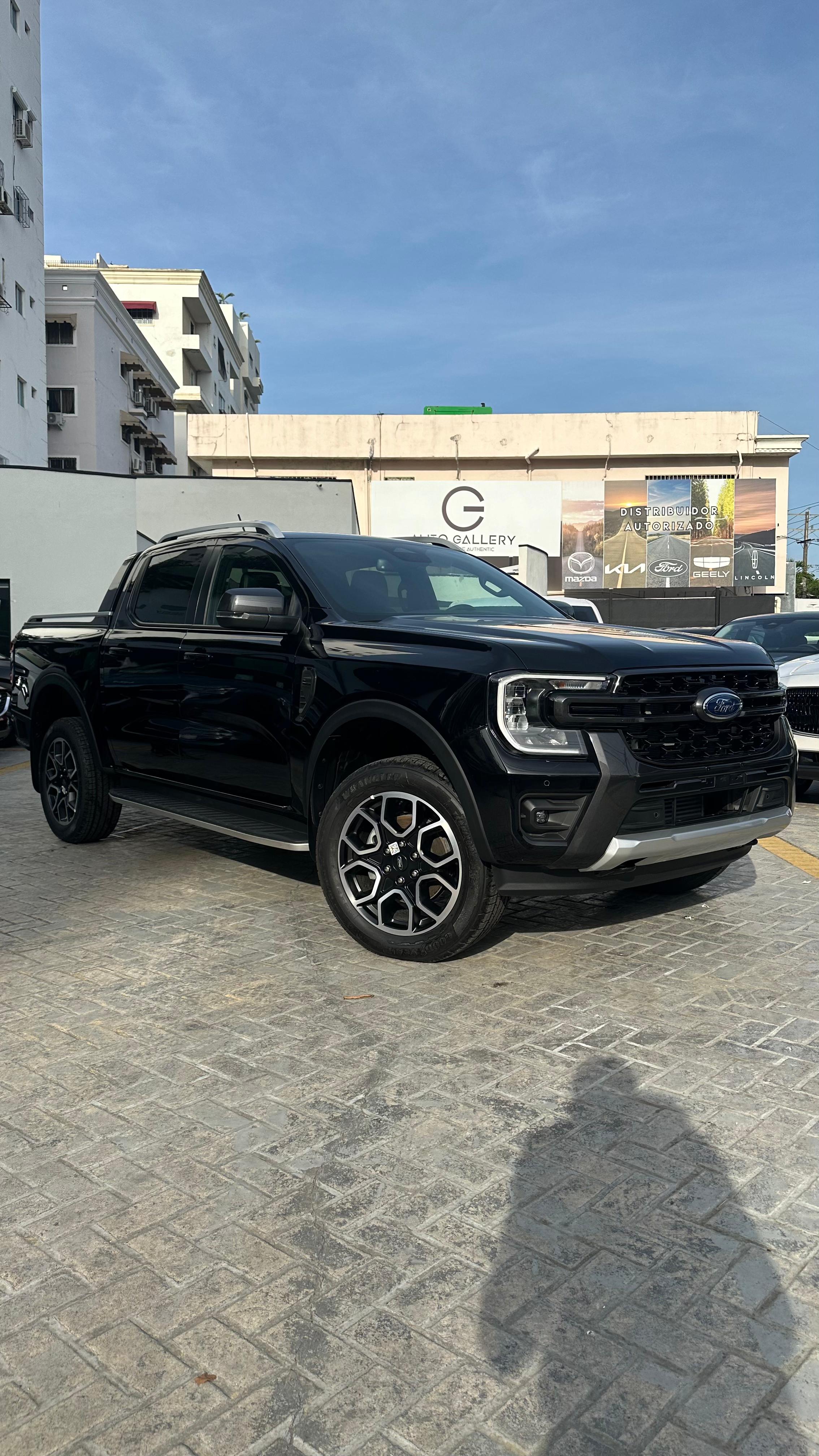 jeepetas y camionetas - FORD RANGER WILD TRACK 2024 0