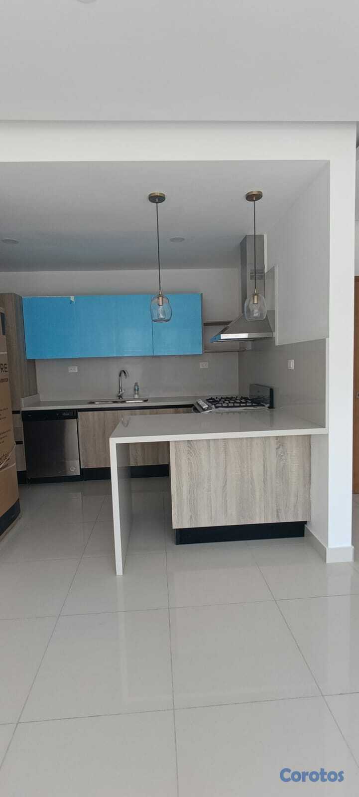 apartamentos - Nivel Alto, excelente vista, ideal para Ejecutivo 6