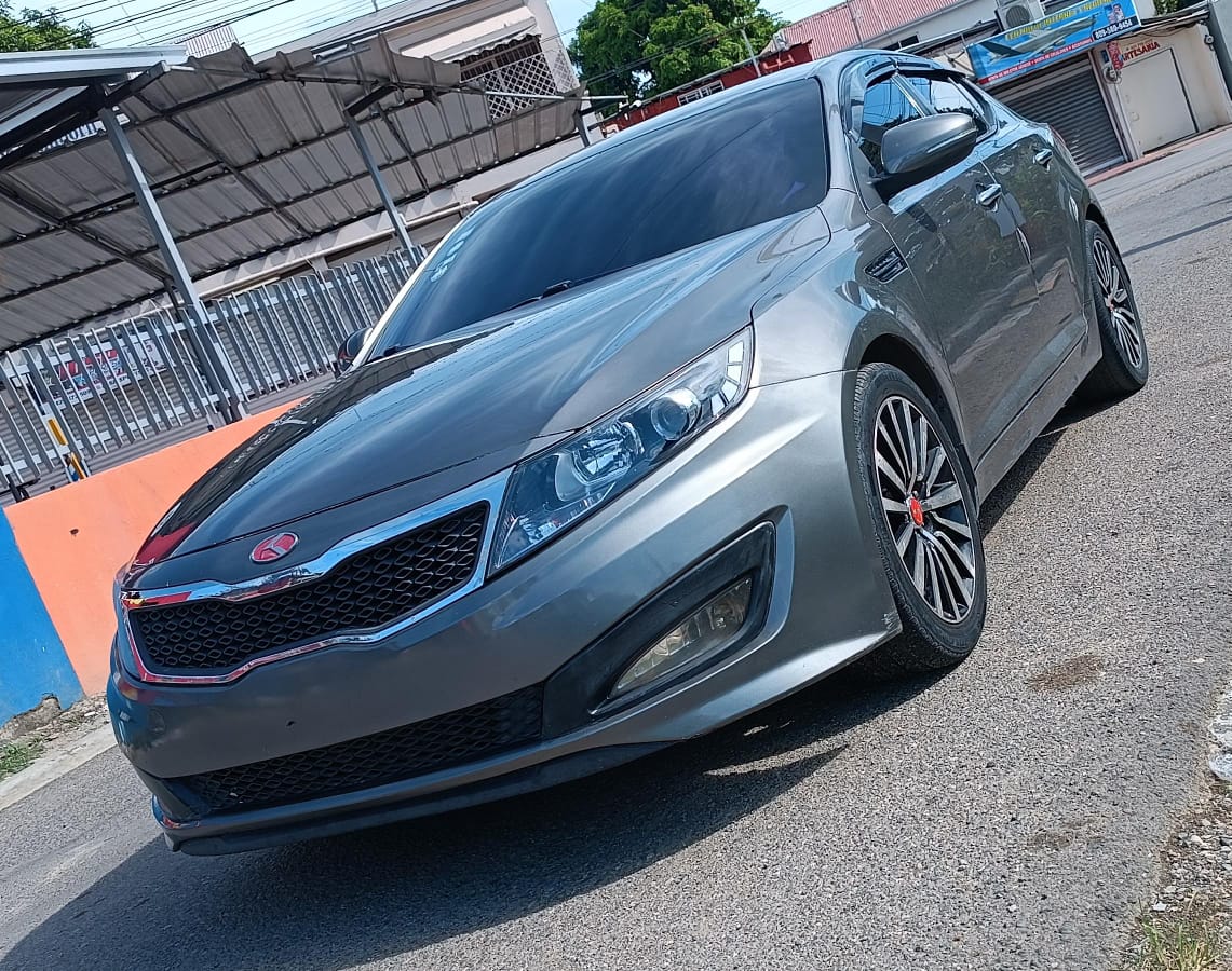 carros - Kia  K5 – Año 2013  