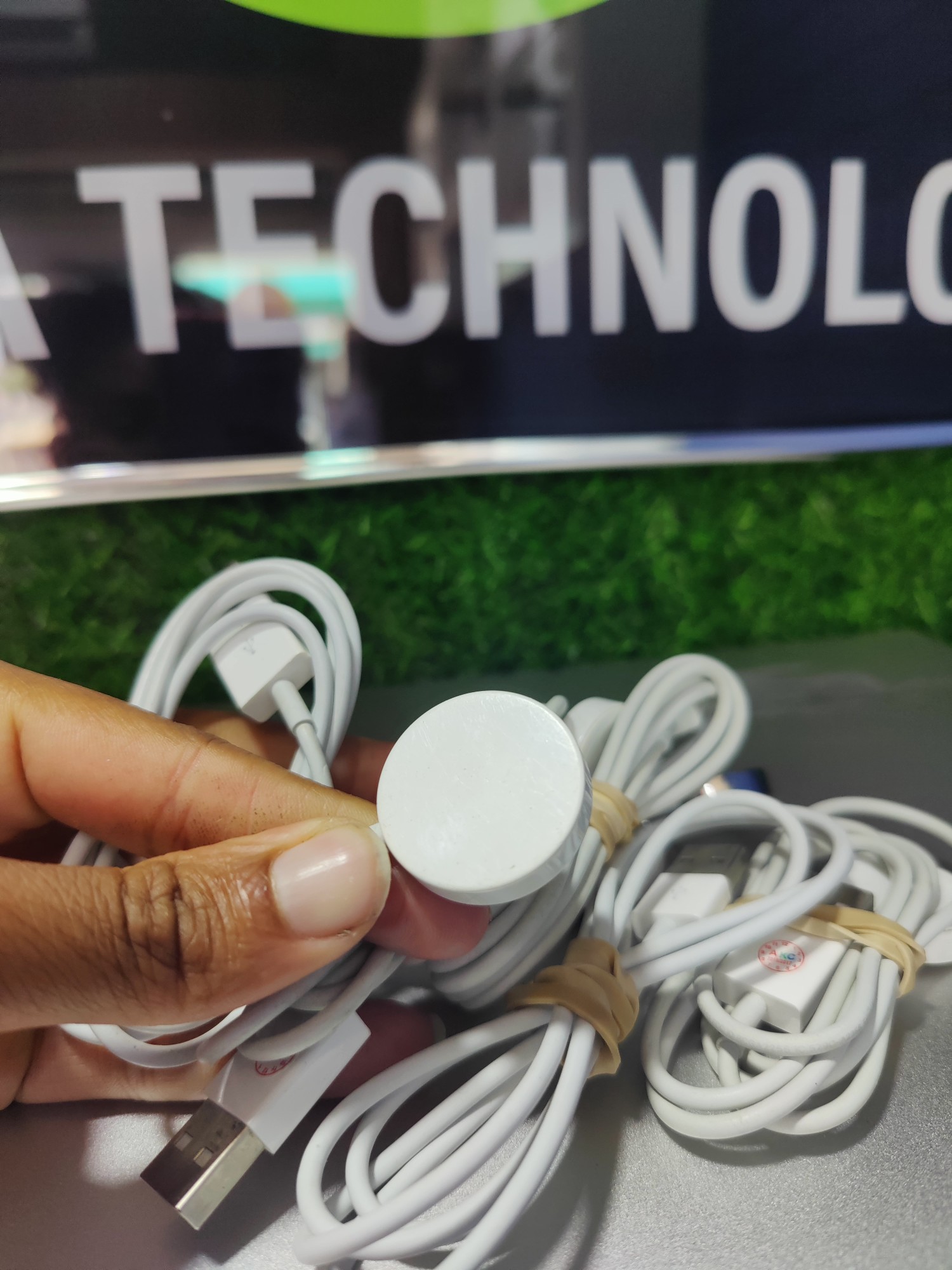 celulares y tabletas - Cargador Apple watch 2