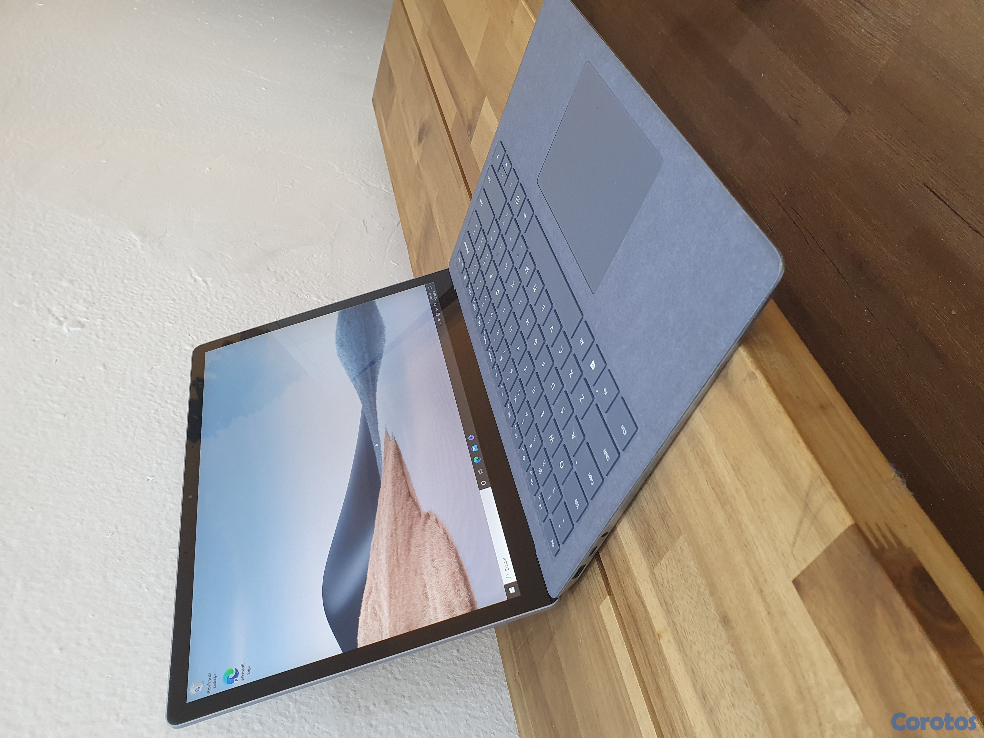 computadoras y laptops - Laptop Microsoft Surface 4, pant 14" QHD, Core i5, 4