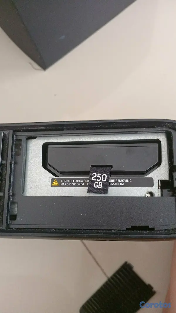 consolas y videojuegos - Se vende consola Xbox 360 Kinect con 6 videojuegos 3