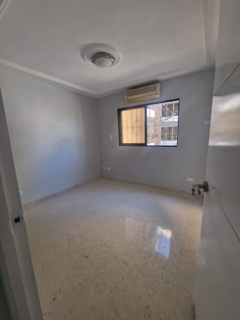 apartamentos - Alquiler en bella vista Rd$ 49,000  Edificio clási 2